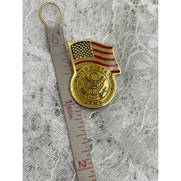 Vintage Resin / Epoxy United States Army Lapel Pin - Picture 7 of 9
